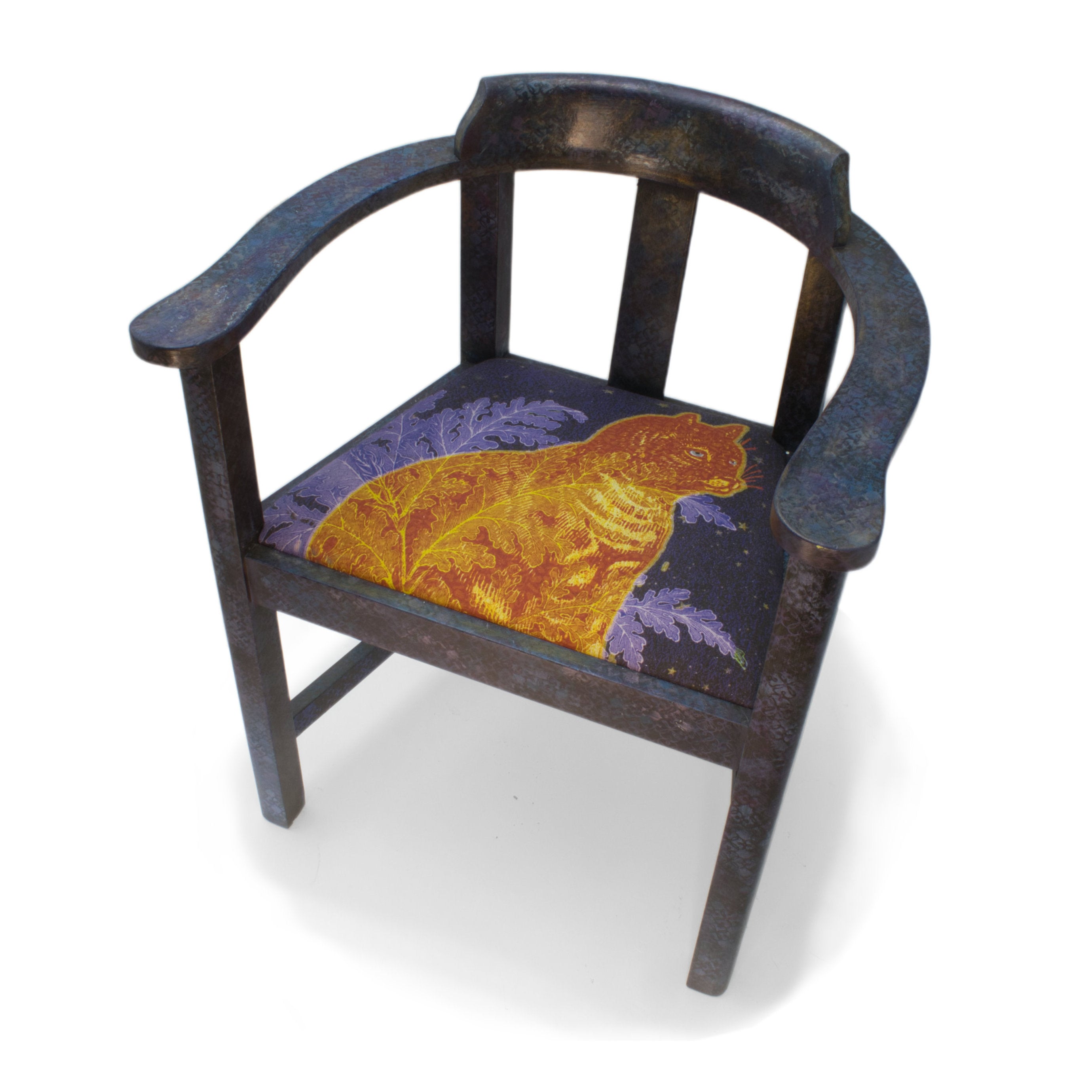 Half-round Cat Chair